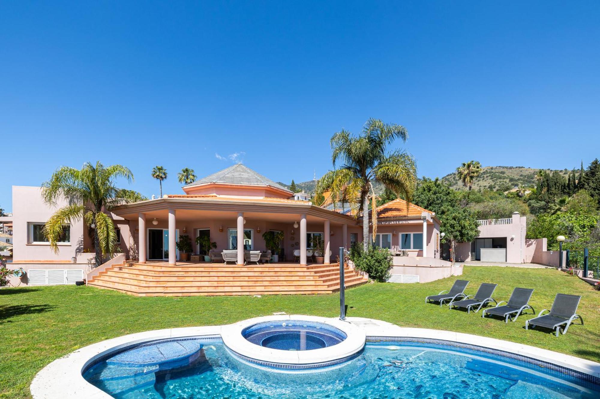 Villa In Benalmadena Pueblo Exterior photo